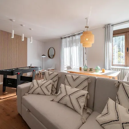 Cozy Billiards Diana Appartement