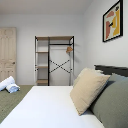 Cozy Billiards Diana * Ávila